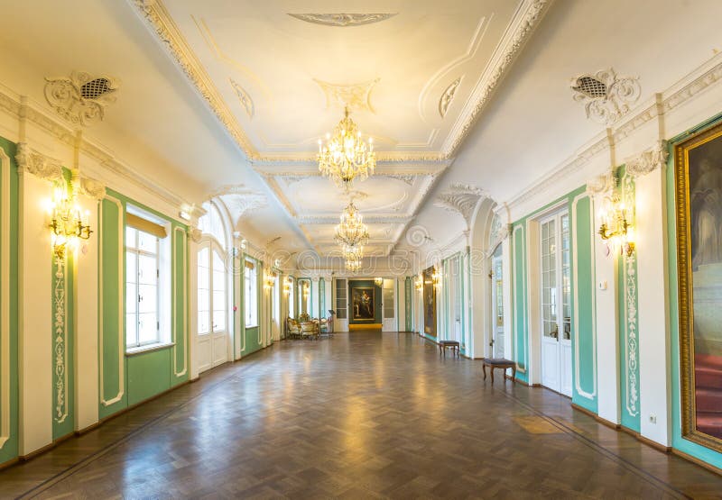 Palais intérieur Tallinn de Kadriorg dans Estland images libres de droits Palais intérieur Tallinn de Kadriorg dans Estland images libres de droits