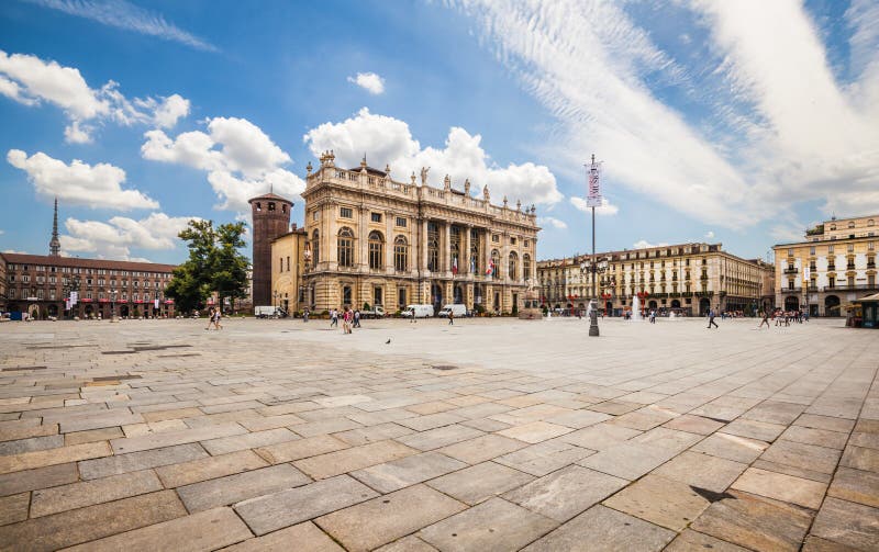 Download Palazzo Reale в Турине, Италии Редакционное Фото - изображение насчитывающей landmark, старо: 81813951