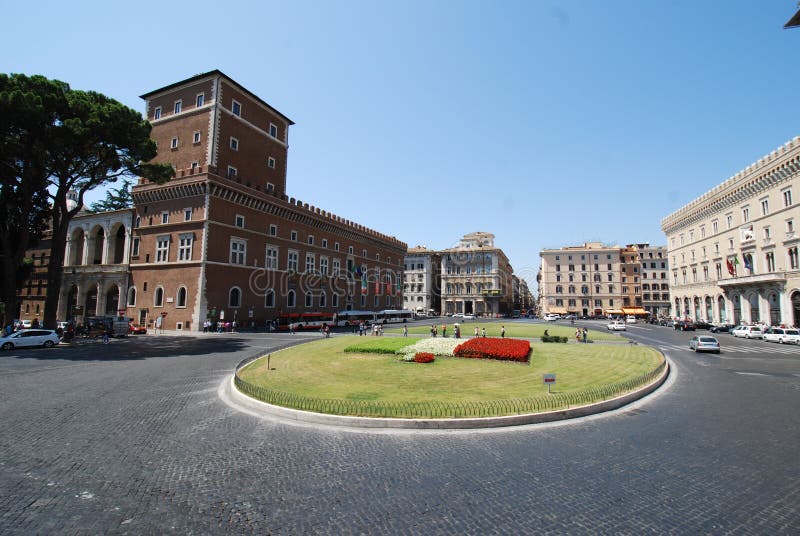 Palazzo Venezia, piazza Venezia, piazza Venezia, gränsmärke, himmel, stadfyrkant, stad royaltyfri bild Palazzo Venezia, piazza Venezia, piazza Venezia, gränsmärke, himmel, stadfyrkant, stad royaltyfri bild