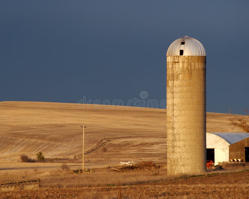 Palouse Grain Silo stock photo. Image of farming, grain 13613718