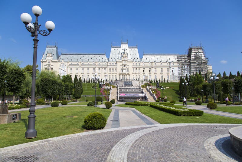 Palácio da cultura imagem de stock royalty free Palácio da cultura imagem de stock royalty free