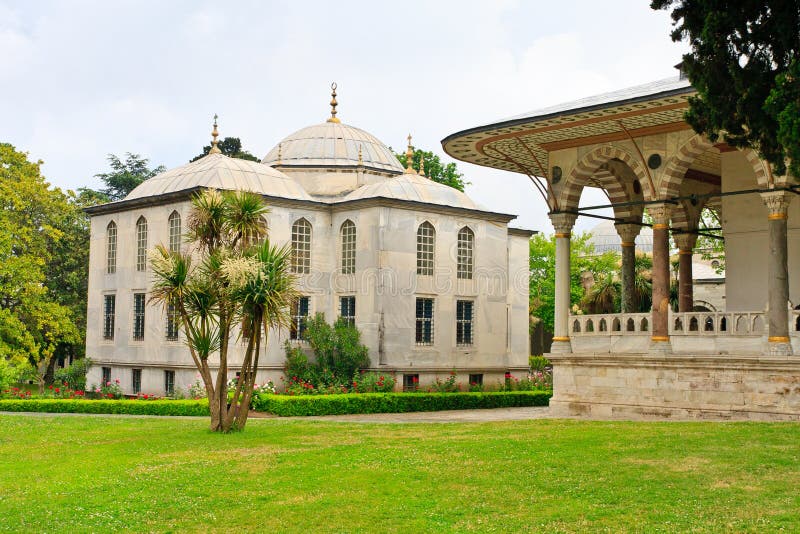 Istanbul Topkapi Palace - Library of Sultan (Enderûn Library) and parts of the Audience Chamber (Arz Odası). Istanbul Topkapi Palace - Library of Sultan (Enderûn Library) and parts of the Audience Chamber (Arz Odası)