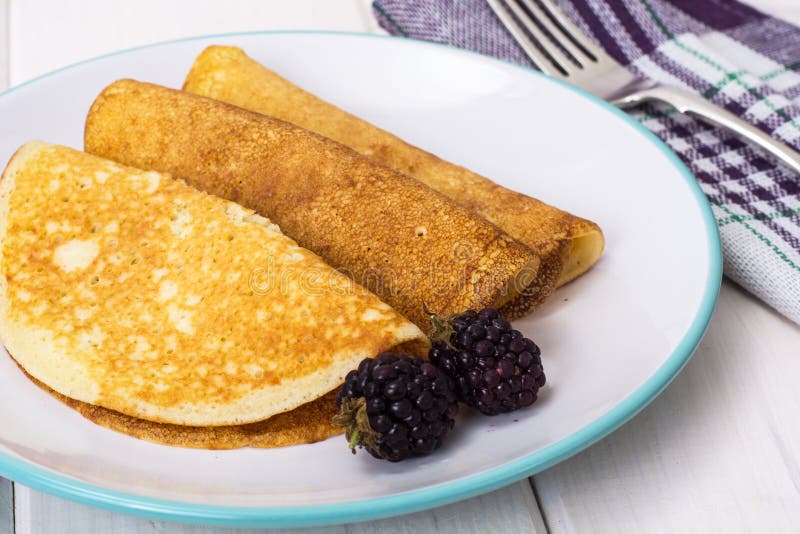 Pancake Thin Fried With Blackberry