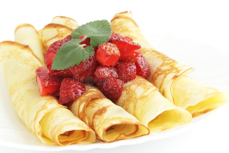 Dezert s jahodami / roll palacinky.