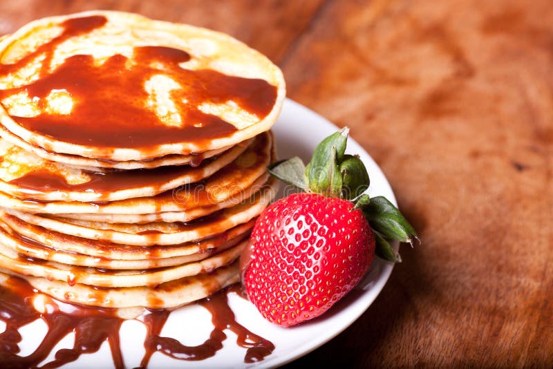 Pancakes with chocolate souce