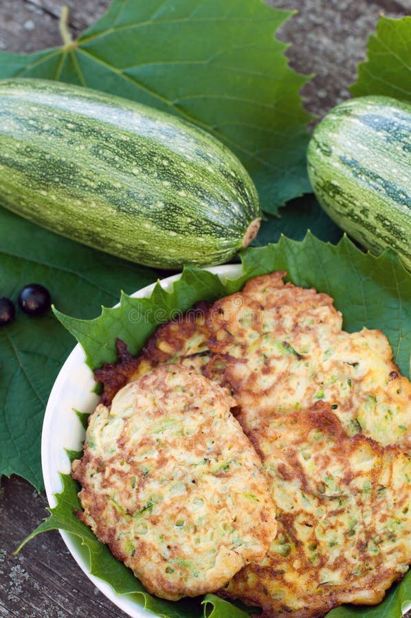 Pancakes with fresh zucchini