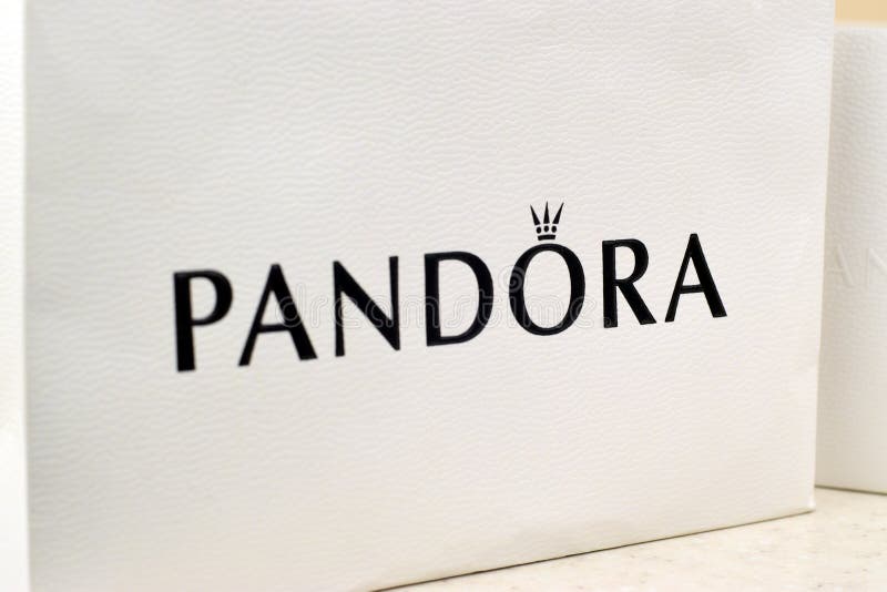 Pandora Carrier Paper Bag with Logo. Pandora Brand is a Manufacturer of  Jewelry Products in Copenhagen, Denmark Editorial Stock Photo - Image of  gems, christmas: 173405918