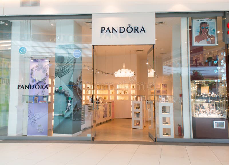 Pandora Jewelry Store In Rome, Italy. Editorial Stock Image ...
