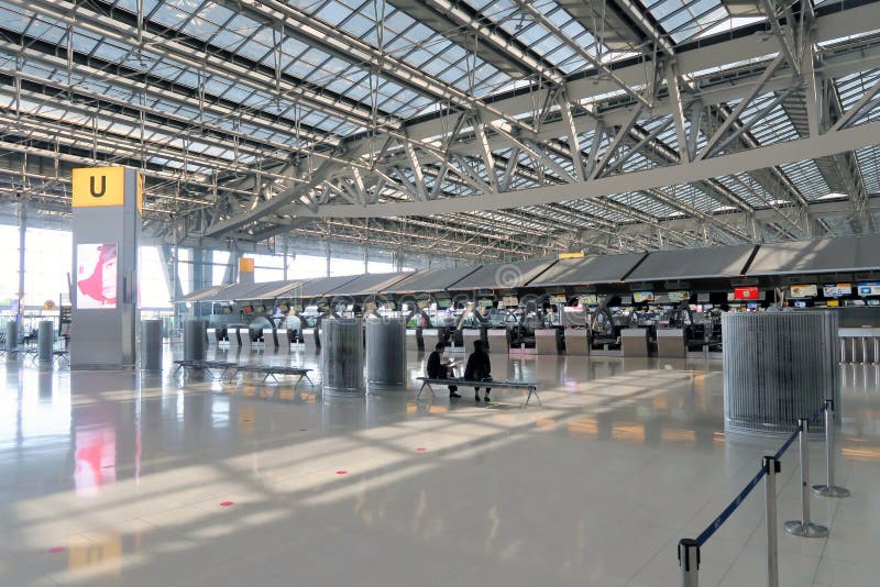 Pandémie du syndrome respiratoire aigu sévère et l'aéroport lockdown photographie stock libre de droits