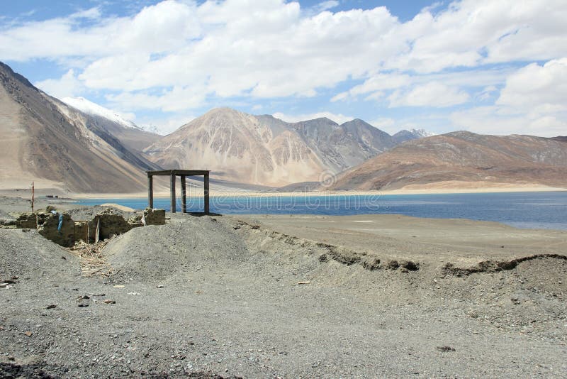 Pangong-See in Ladakh stockbilder