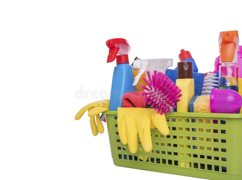 Close up photo de femme de ménage tenant un panier de produits de nettoyage  Photo Stock - Alamy