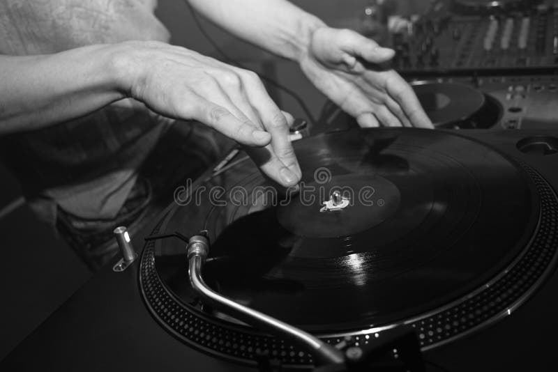 Pannello di controllo del DJ fotografia stock libera da diritti Pannello di controllo del DJ fotografia stock libera da diritti