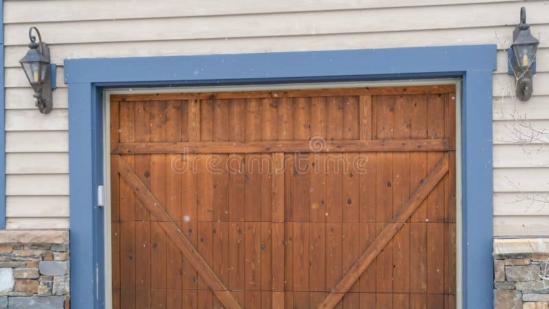 14 721 Wood Garage Photos Free Royalty Free Stock Photos From Dreamstime