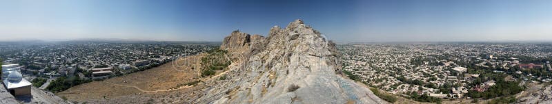 Panorama da antiga cidade de Osh imagens de stock