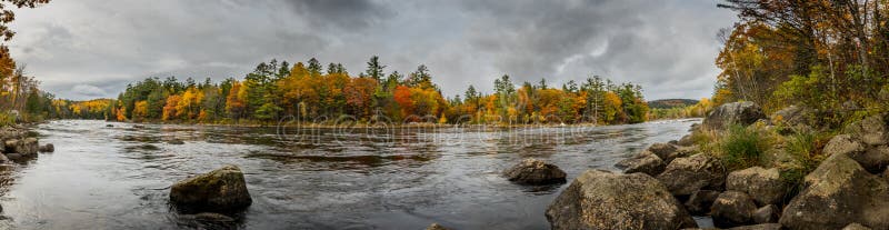 Panorama de rivière de Penobscot photographie stock Panorama de rivière de Penobscot photographie stock
