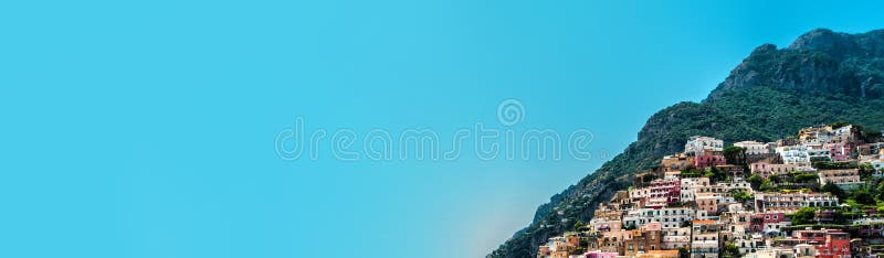 Panorama de stupéfier la côte Positano, Italie d'Amalfi photo libre de droits Panorama de stupéfier la côte Positano, Italie d'Amalfi photo libre de droits