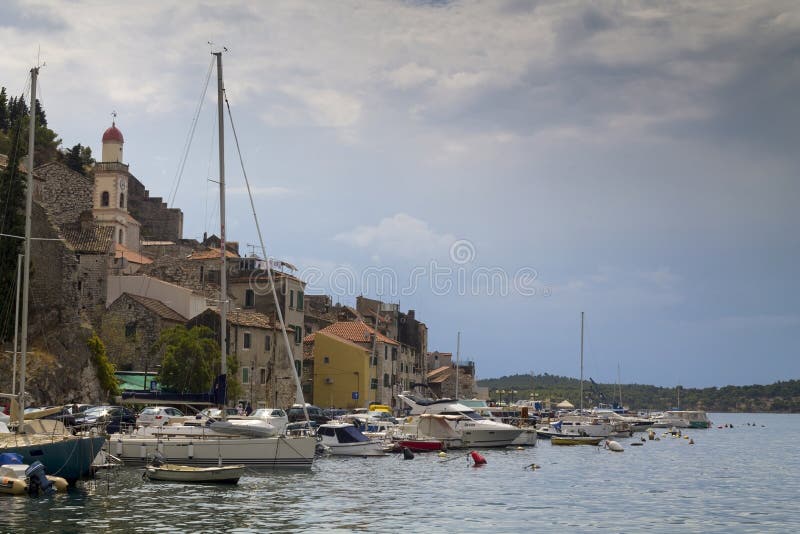 Panorama de un Sibenik foto de archivo libre de regalías Panorama de un Sibenik foto de archivo libre de regalías