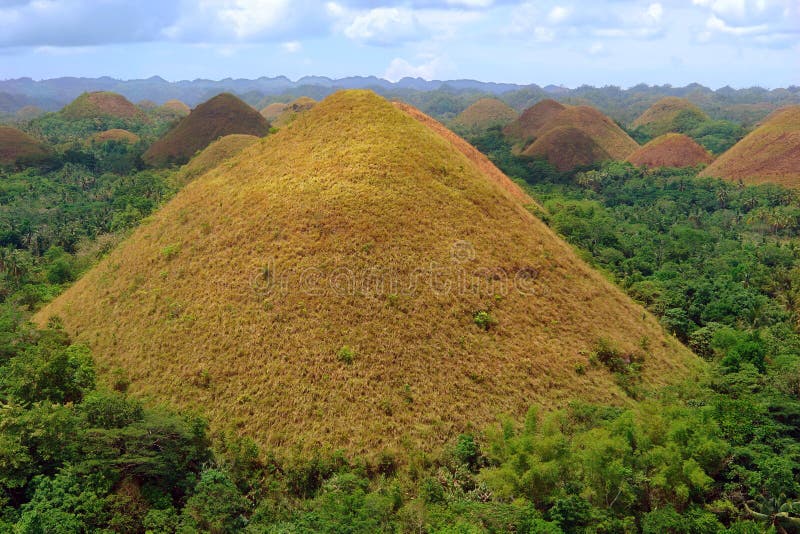 Panorama delle colline del cioccolato di Bohol immagini stock