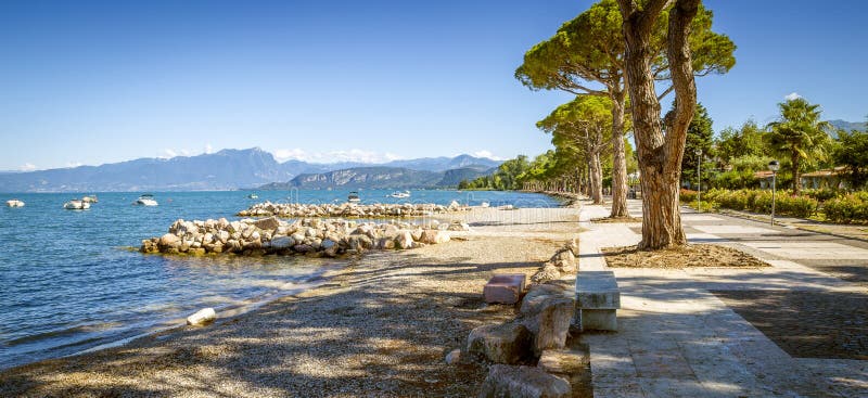 Panorama of Garda Lake near Lazise town in Lombardy region, Ital royalty free stock photos Panorama of Garda Lake near Lazise town in Lombardy region, Ital royalty free stock photos