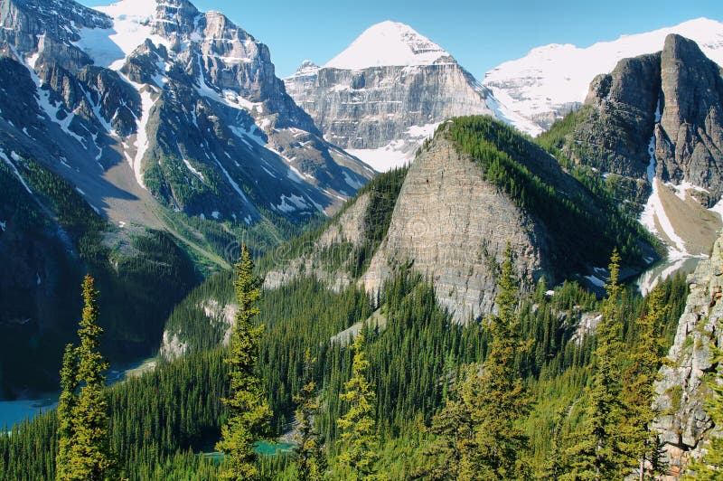 Panorama of Lake Louise from Little Beehive