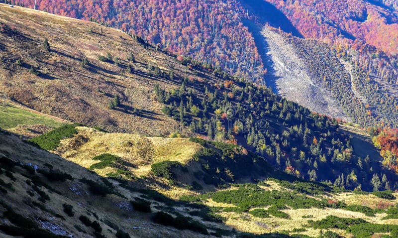 Malá Fatra. Horská krajina. Podzimní krajina. Panorama hory. Karpaty. Slovensko hory