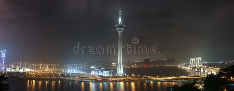 Panorama noc Macao z Macao wierza zdjęcia royalty free Panorama noc Macao z Macao wierza zdjęcia royalty free