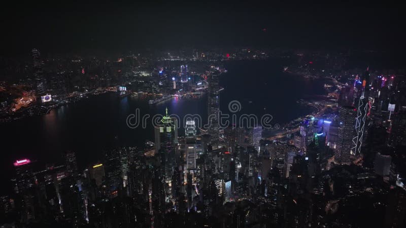 Panorama nocturne de tout le hong kong illuminé clips vidéos
