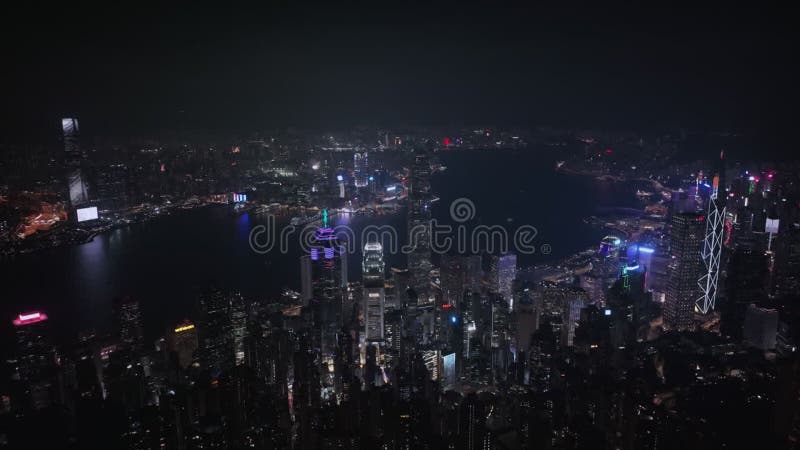 Panorama nocturne de tout le hong kong illuminé clips vidéos