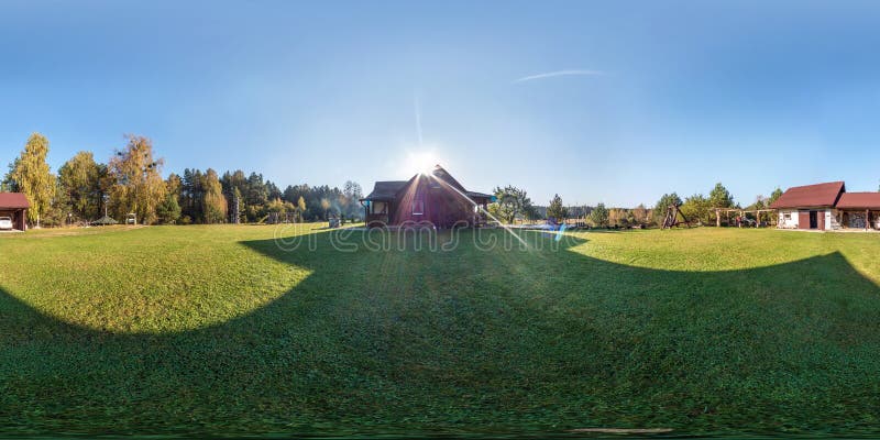 panorama hdri 360 completo sem costura fora de casa de concreto de férias  ou casas de