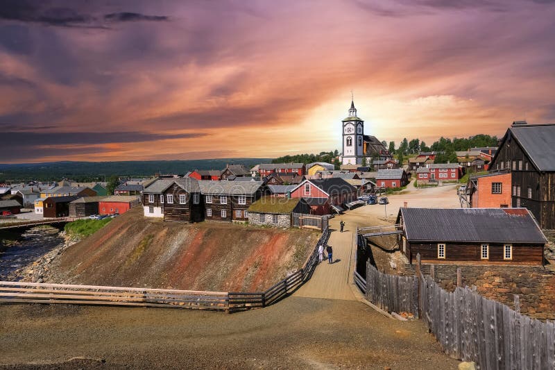 Je obec v kraj, norsko, také hornictví  