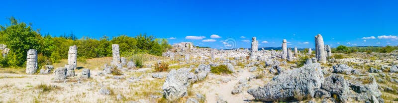 Panorama van Pobiti Kamani, Bulgarije royalty-vrije stock fotografie Panorama van Pobiti Kamani, Bulgarije royalty-vrije stock fotografie