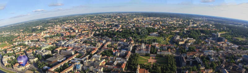 Panorama van Vilnius van vogelsoog stock fotografie Panorama van Vilnius van vogelsoog stock fotografie