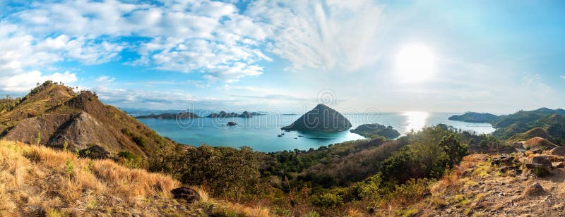 Panorama variopinto di giorno soleggiato al punto di tramonto di Amelia fotografia stock libera da diritti Panorama variopinto di giorno soleggiato al punto di tramonto di Amelia fotografia stock libera da diritti