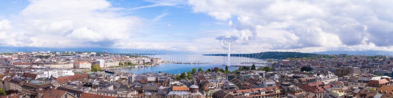 Panoramablick der Stadt von Genf, von Leman Lake und von Wasser stockfoto Panoramablick der Stadt von Genf, von Leman Lake und von Wasser stockfoto