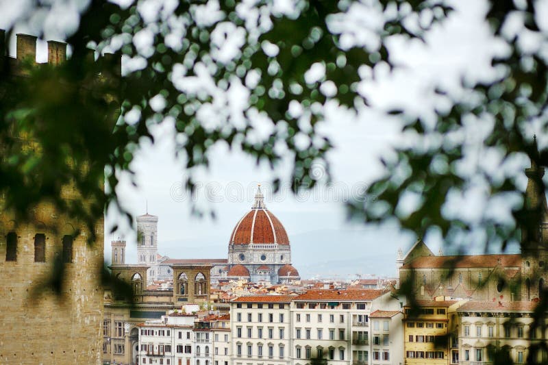 Panoramablick von Florenz- und Kathedralenhaube, Toskana, Italien, lizenzfreie stockfotos Panoramablick von Florenz- und Kathedralenhaube, Toskana, Italien, lizenzfreie stockfotos
