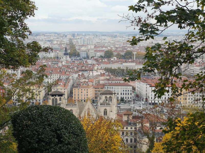 Panoramablick von Lyon, Herbst, Frankreich lizenzfreies stockfoto Panoramablick von Lyon, Herbst, Frankreich lizenzfreies stockfoto