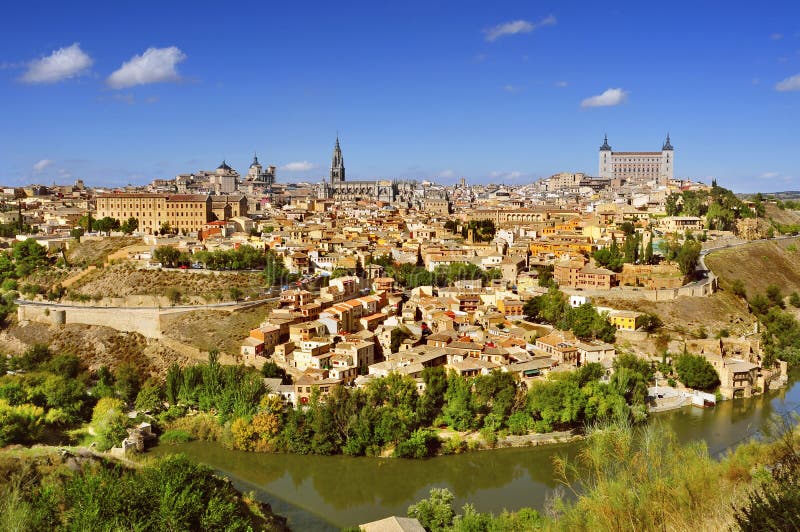 Panoramablick von Toledo, von Spanien und von Tajo stockbild Panoramablick von Toledo, von Spanien und von Tajo stockbild