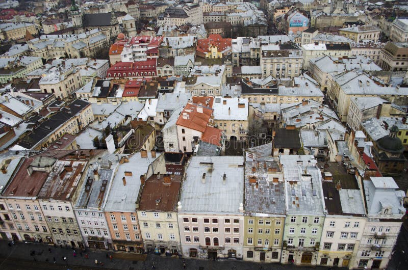 Panoramautsikt av Lviv från det Lviv stadshuset, Ukraina fotografering för bildbyråer Panoramautsikt av Lviv från det Lviv stadshuset, Ukraina fotografering för bildbyråer