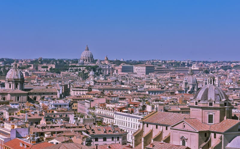 Panoramautsikt av staden av Rome fr?n taket av altaret av f?derneslandet, Italien arkivfoton Panoramautsikt av staden av Rome fr?n taket av altaret av f?derneslandet, Italien arkivfoton
