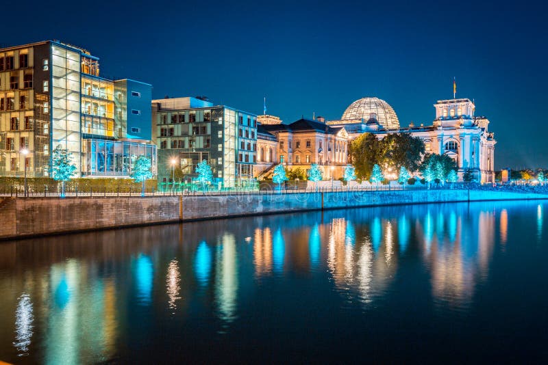Berlin government district with Spree river at twilight, central Berlin Mitte, Germany