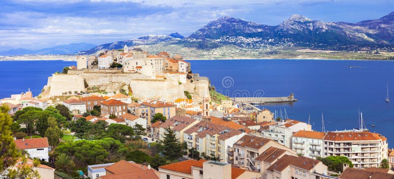 Panoramiczny widok Calvi, Corsica wyspa - obraz royalty free
