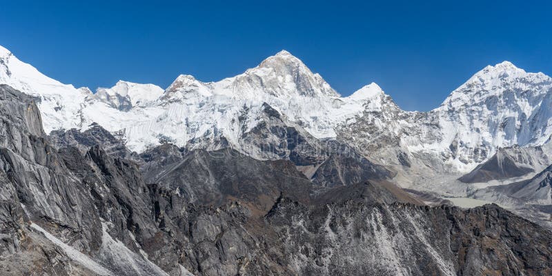 Panoramiczny widok Makalu góra, Everest region, Nepal