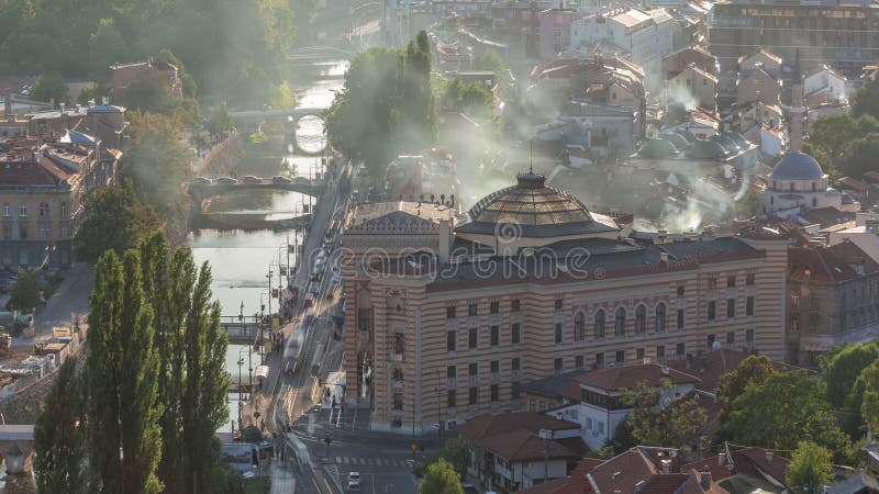 Panoramisches Luftstadtbild des historischen Stadtzentrums von Sarajevo-timelapse