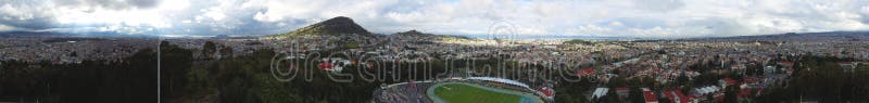 Panoramisk syn på staden Toluca royaltyfria foton Panoramisk syn på staden Toluca royaltyfria foton
