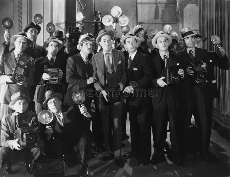 PAPARAZZI (toutes les personnes représentées ne sont pas plus long vivantes et aucun domaine n'existe Garanties de fournisseur qu image stock PAPARAZZI (toutes les personnes représentées ne sont pas plus long vivantes et aucun domaine n'existe Garanties de fournisseur qu image stock