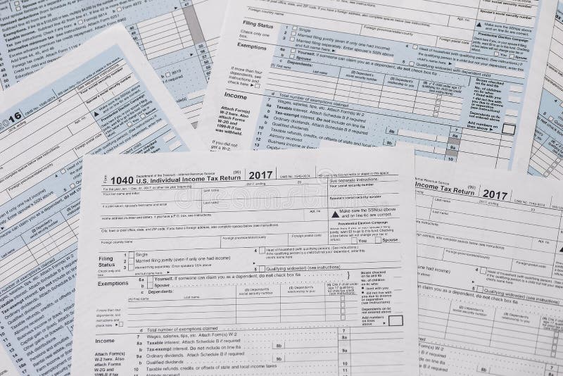 Paper Blanks of 1040 Tax Form Close Up Editorial Image - Image of april ...