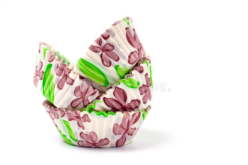 Paper, Disposable Muffin Baking Dish with a Delicate Floral Pattern