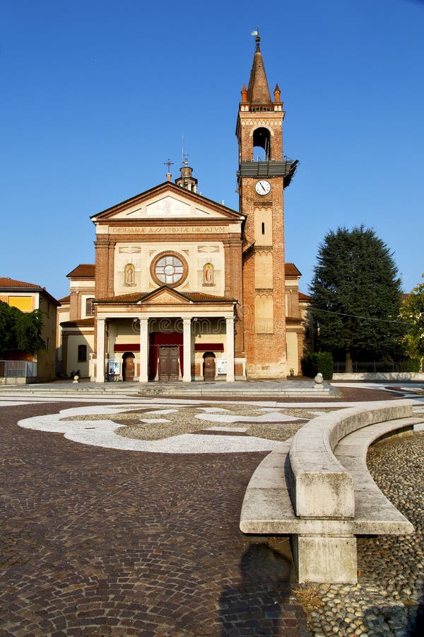 Parabiago Old Church Closed Brick Tower Stock Photos - Free & Royalty ...