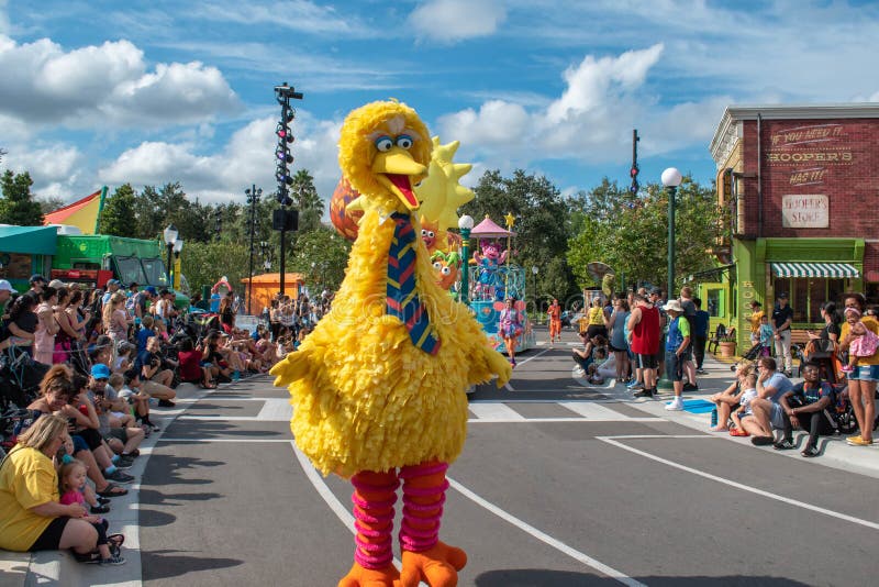 Orlando, Florida. November 06, 2019. Big Bird in Sesame Street Party Parade at Seaworld 1. Orlando, Florida. November 06, 2019. Big Bird in Sesame Street Party Parade at Seaworld 1.