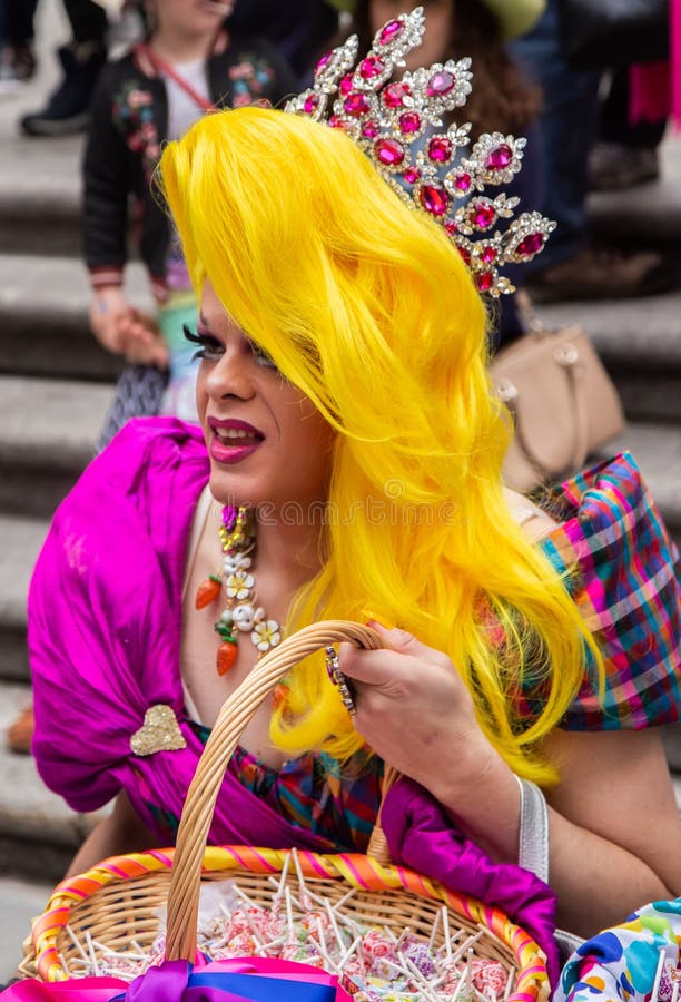 Parada da Páscoa e festival da capota New York City no 21 de abril de 2019 fotos de stock Parada da Páscoa e festival da capota New York City no 21 de abril de 2019 fotos de stock